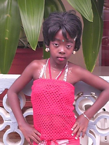 encore la petie fille 
